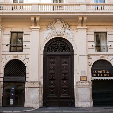 Le Quattro Dame Luxury Suites Rom Exterior foto