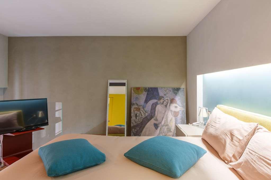 Le Quattro Dame Luxury Suites Rom Zimmer foto